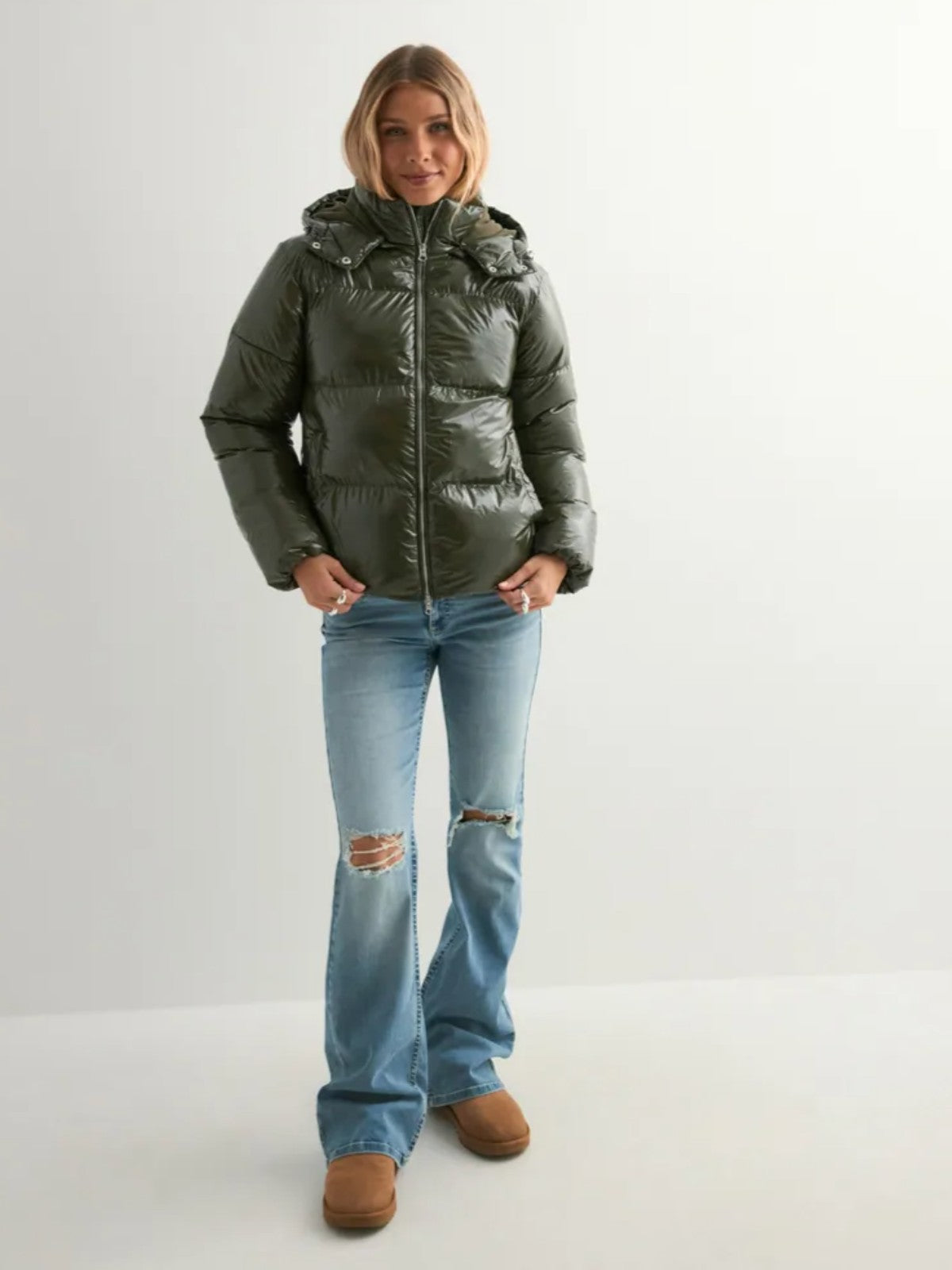 BELORA Iris glossy puffer jacket