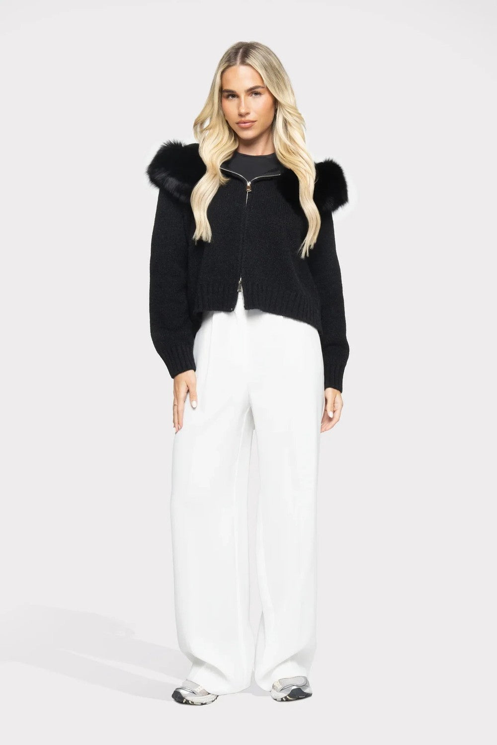 BELORA Ophélie hooded knit jacket black front